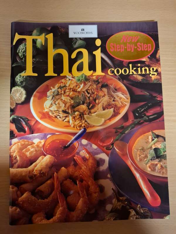Step-by-Step - Thai Cooking (Paperback)