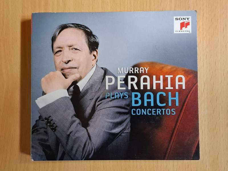 Murray Perahia Plays Bach Concertos - CD  (3 discs)