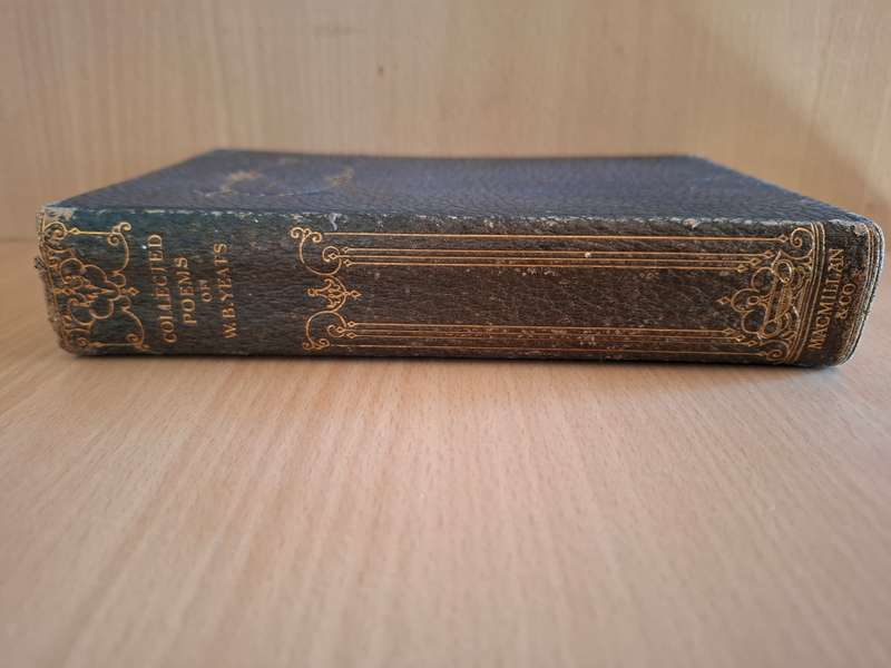 The Collected Poems of W.B. Yeats  (Hardcover)