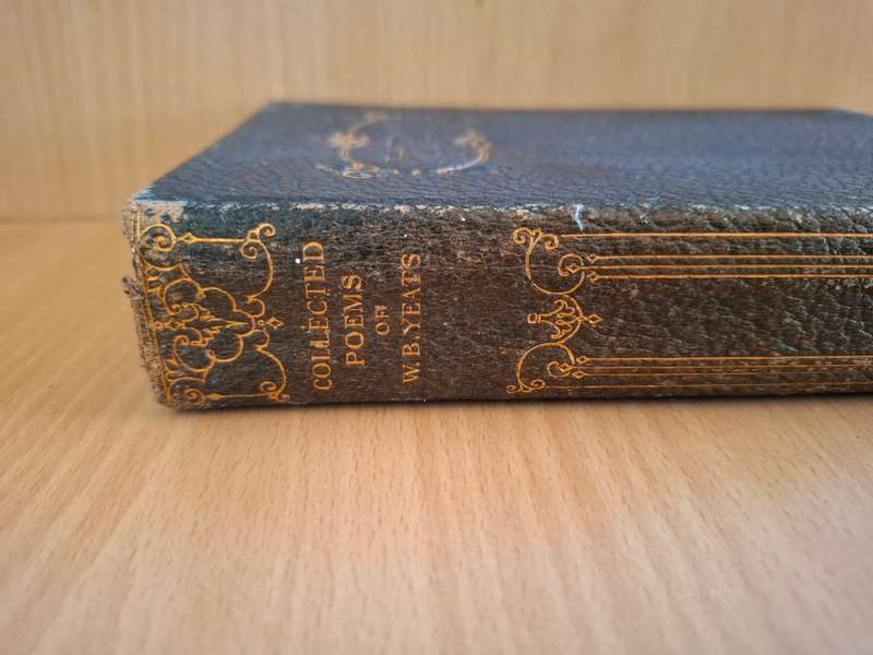 The Collected Poems of W.B. Yeats  (Hardcover)