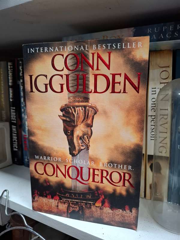 Conqueror  : Conn Iggulden  (Paperback)