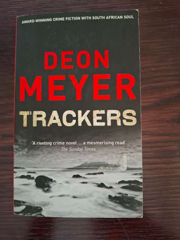 Trackers : Deon Meyer  (Paperback)