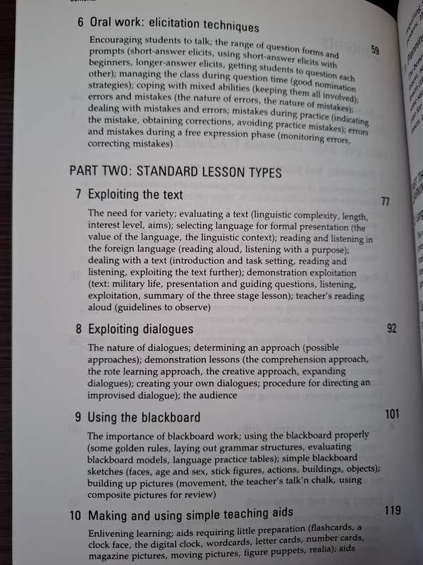 A Practical Handbook of Language Teaching : David Cross  (Paperback)