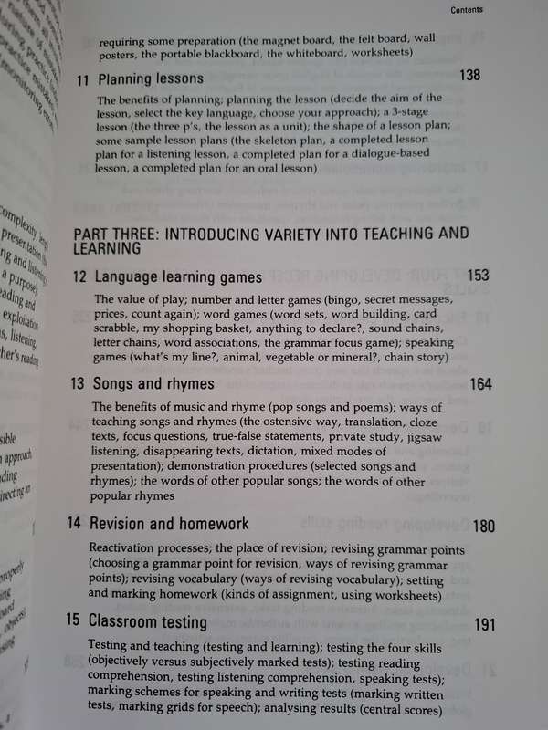 A Practical Handbook of Language Teaching : David Cross  (Paperback)