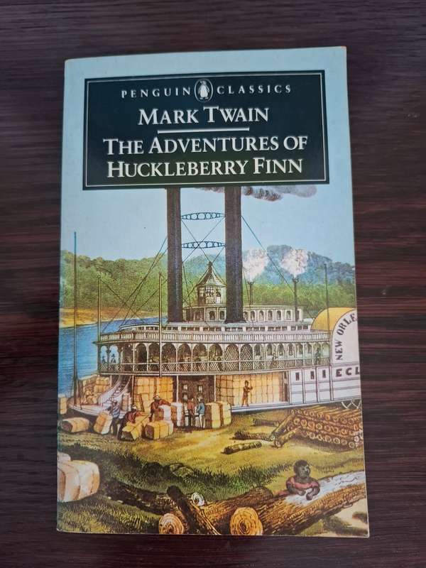 Penguin Classics - The Adventures of Huckleberry Finn: Mark Twain  (Paperback)