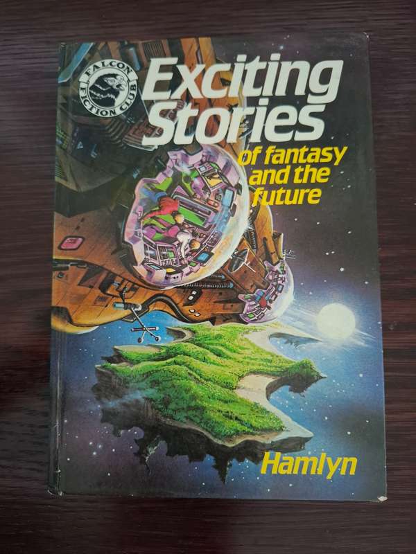 Hamlyn - Exciting Stories of fantasy and the future  (Hardcover)