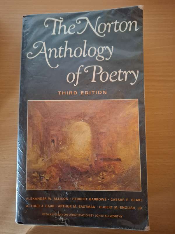 The Norton Anthology of Poetry  (Paperback)