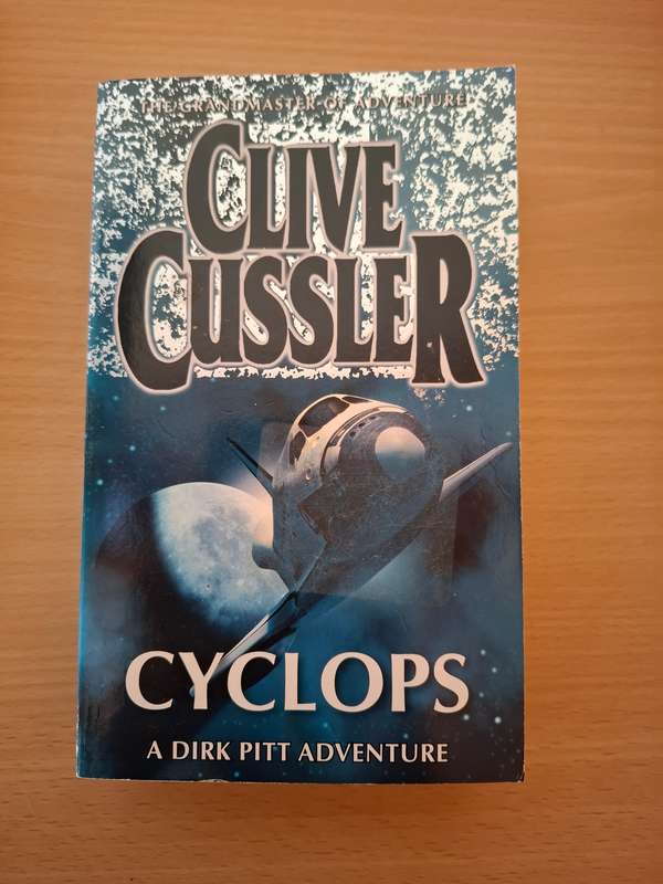 Cyclops : Clive Cussler  (Paperback)