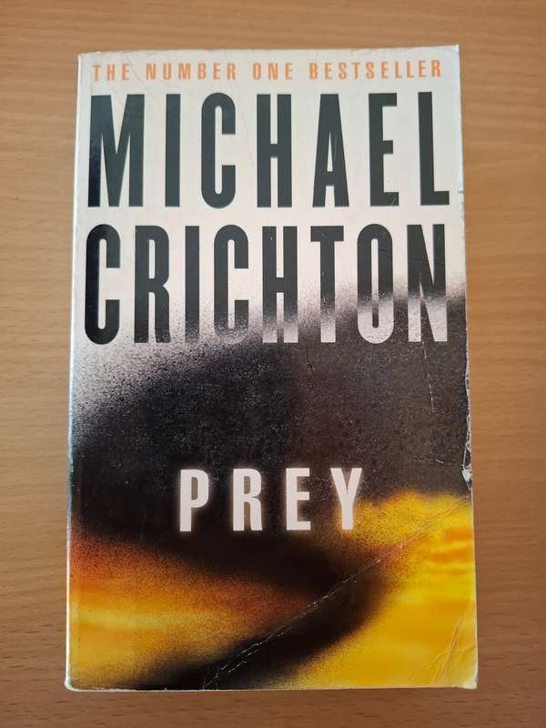 Prey : Michael Crichton (Paperback)