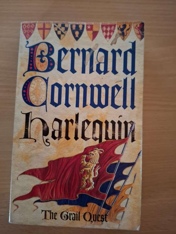 Harlequin - The Grail Quest : Bernard Cornwell  (Paperback)