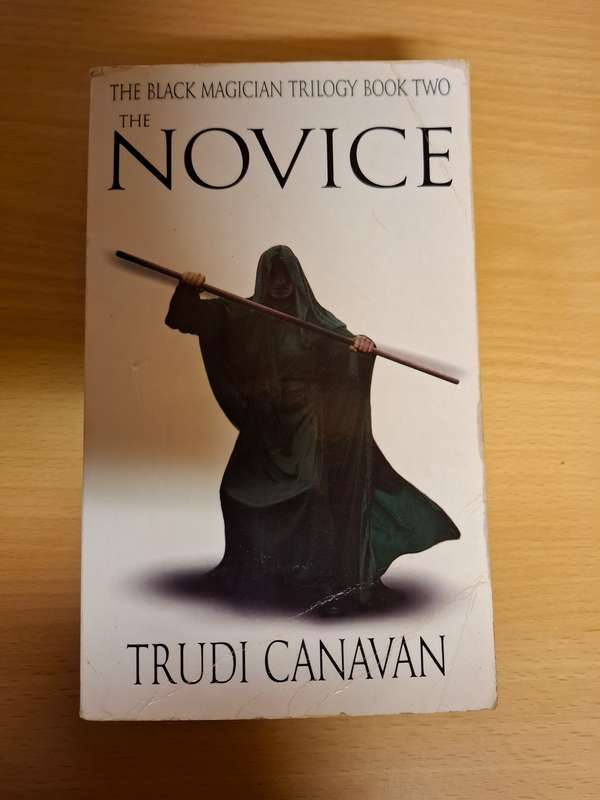 The Novice : Trudi Canavan (Paperback)