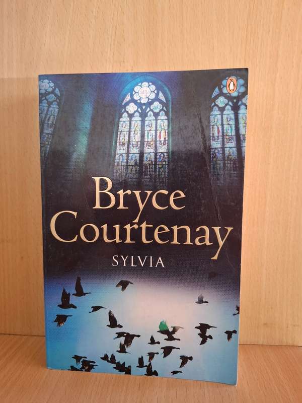 Sylvia : Bryce Courtenay (Paperback)