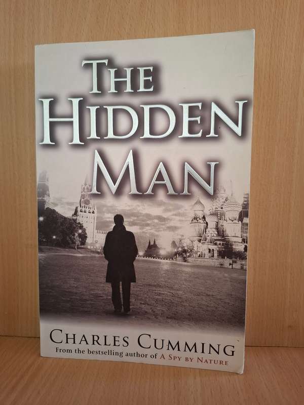 The Hidden Man : Charles Cumming  (Large Paperback)