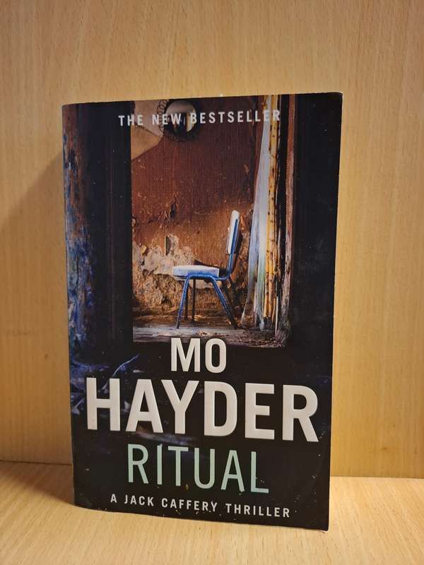 Ritual : Mo Hayder  (Paperback)