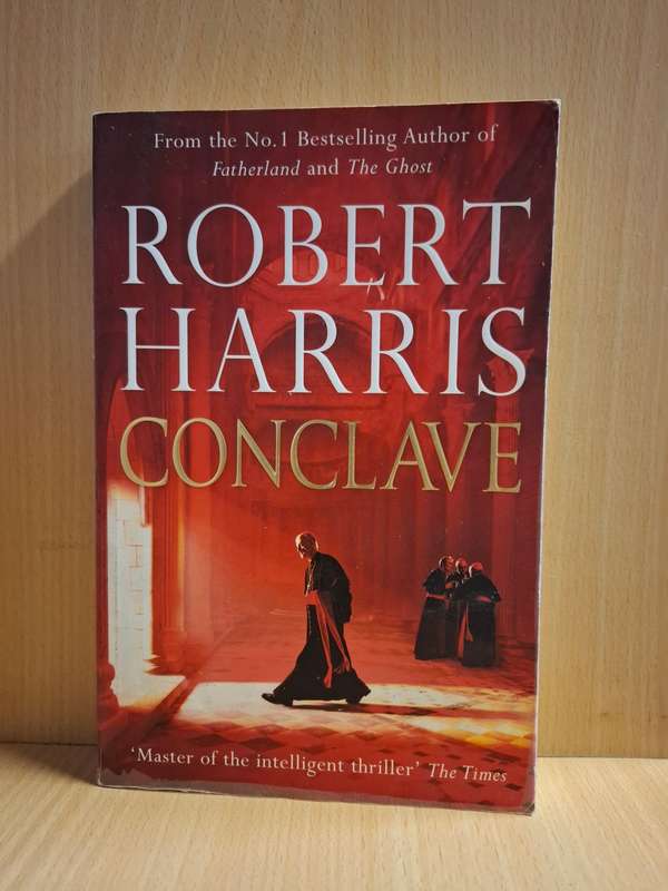 Conclave: Robert Harris  (Paperback)