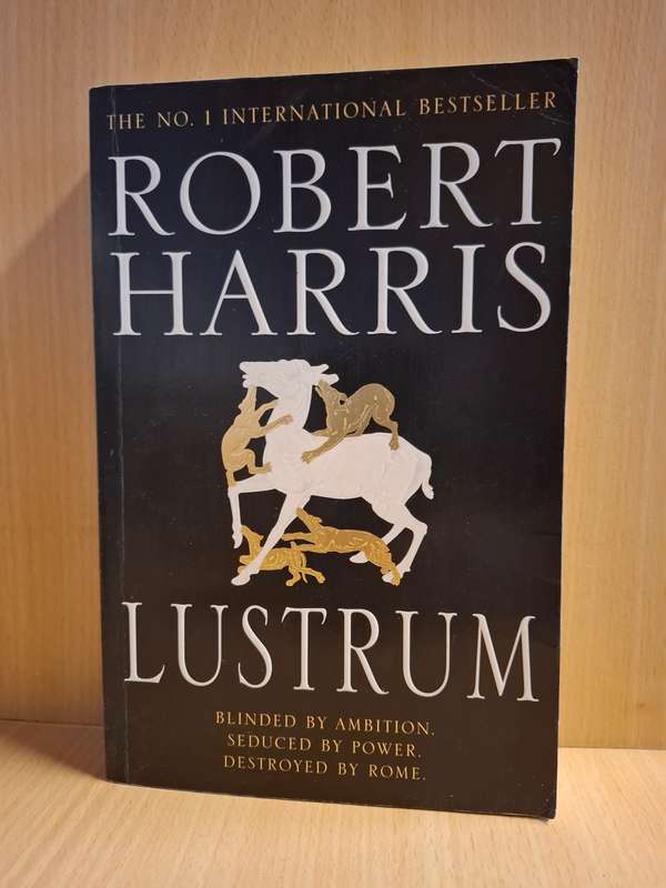 Lustrum : Robert Harris  (Paperback)
