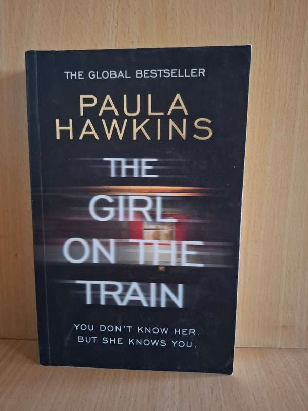 The Girl on the Train by Paula Hawkins (Paperback)