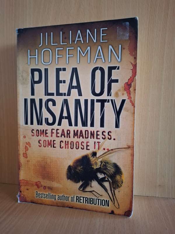 Plea of Insanity: Jilliane Hoffman  (Paperback)