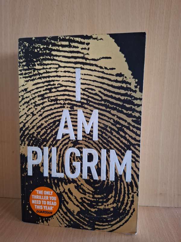 I Am Pilgrim : Terry Hayes  (Paperback)