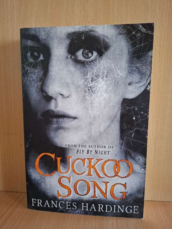 Cuckoo Song : Frances Hardinge (Paperback)