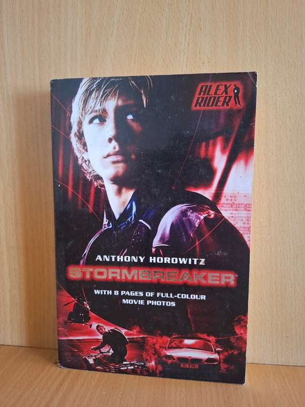 Stormbreaker: Anthony Horowitz (Paperback)