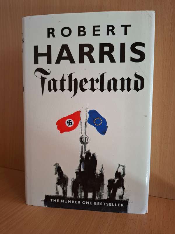 Fatherland : Robert Harris  (Hardcover)