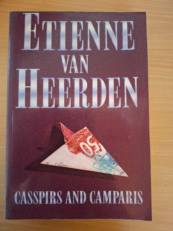 Casspirs and Camparis :Etienne van Heerden  (Paperback)