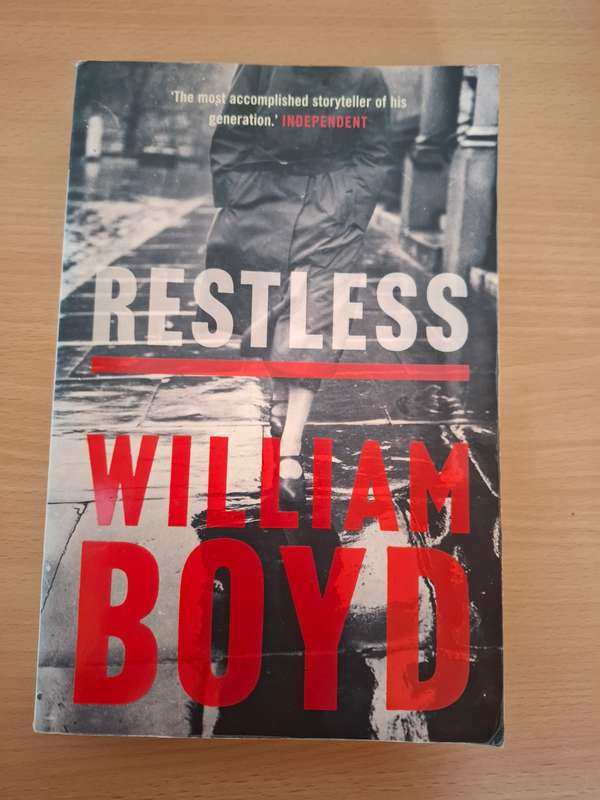 Restless : William Boyd  (Paperback)