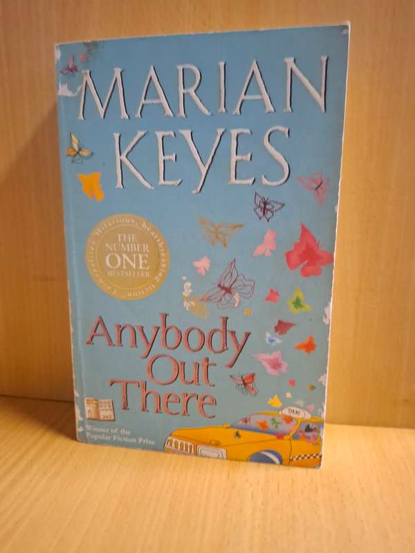 Anybody Out There?  Marian Keyes  (Paperback)