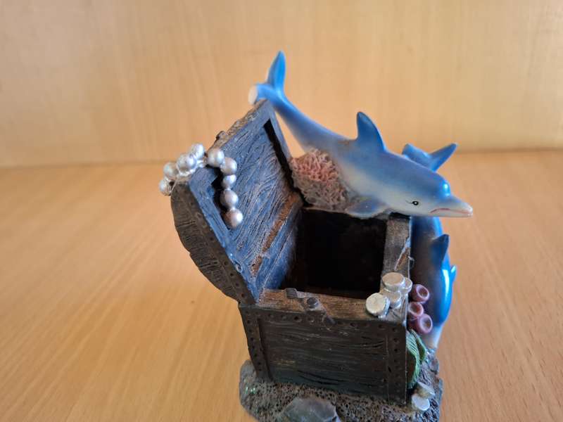 Small Dolphin Figurine/Treasure Chest Ornament - width 9cm height 9cm