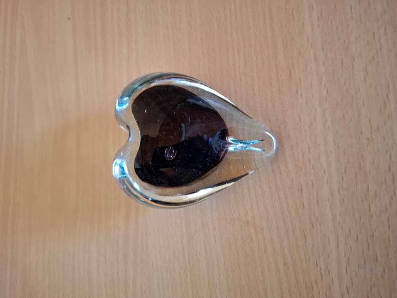 Small Glass Heart Shaped Paperweight  (8cmx 7cm)