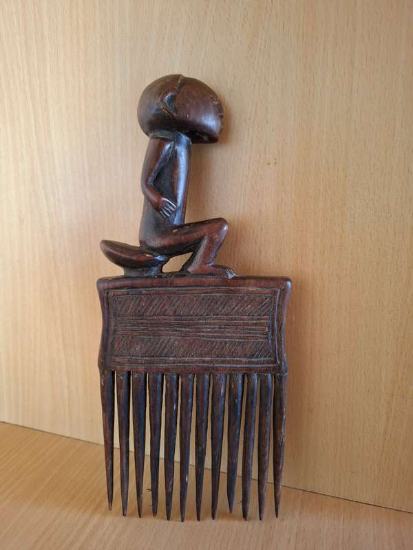 Carved Wooden Hair Comb  (27cmx 12cm)