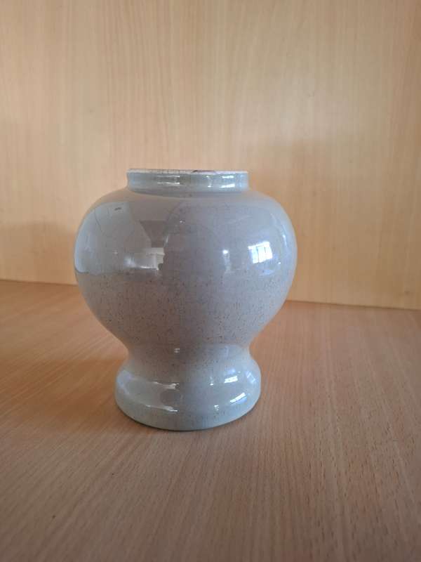 Ceramic Vase - height 14cm width 16cm