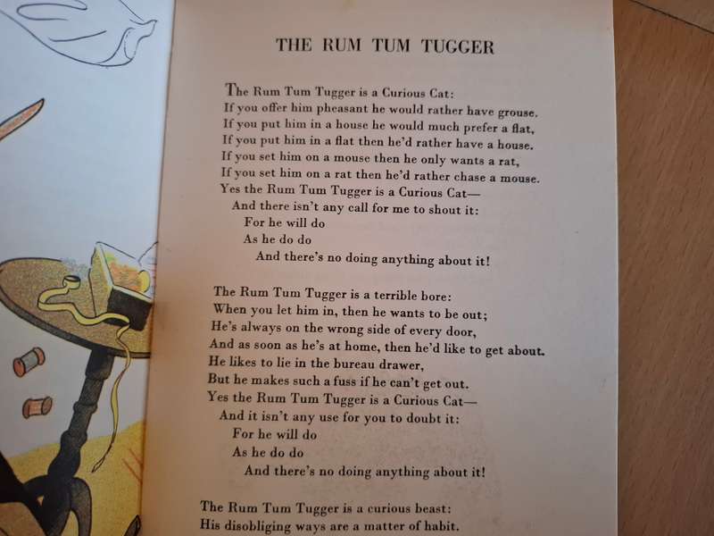 The Illustrated Old Possum - Old Possum`s Book of Practical Cats by T.S. Eliot (Paperback)