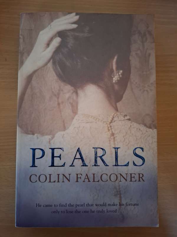 Pearls : Colin Falconer (Paperback)