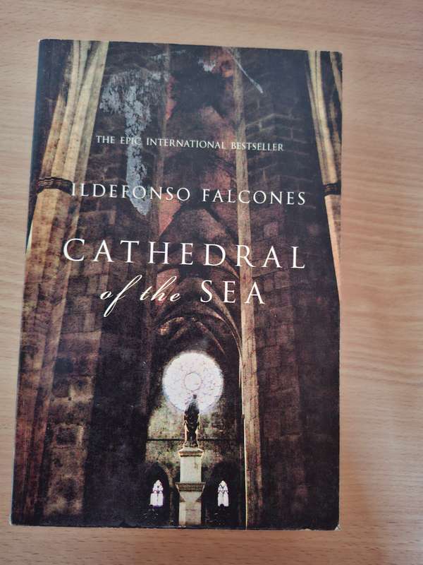 Cathedral of the Sea : Ildefonso Falcones  (Paperback)