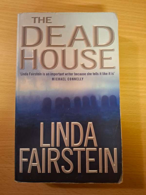 The Dead House:  Linda Fairstein (Paperback)