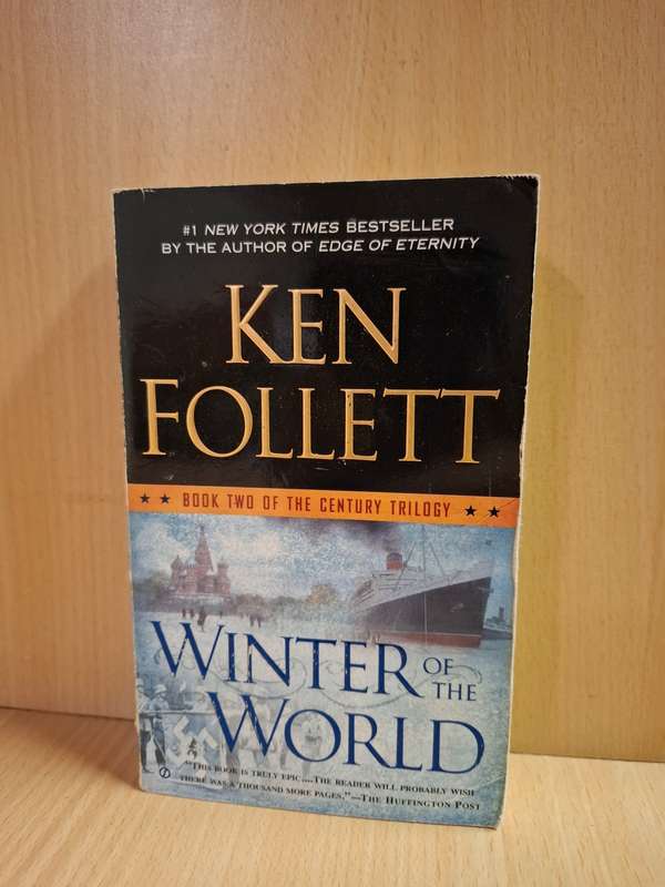 Winter of The World : Ken Follett  (Paperback)