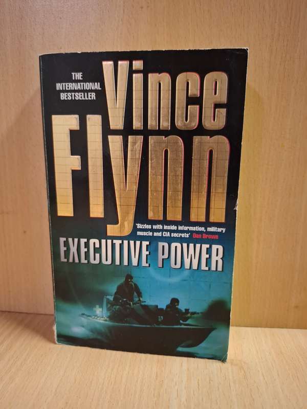 Executive Power : Vince Flynn  (Paperback)