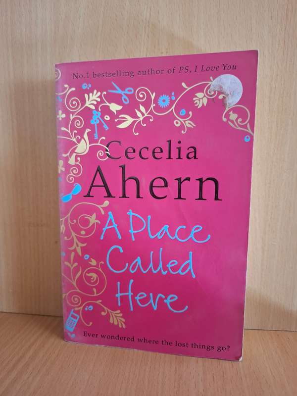 A Place Called Here : Cecelia Ahern (Paperback)