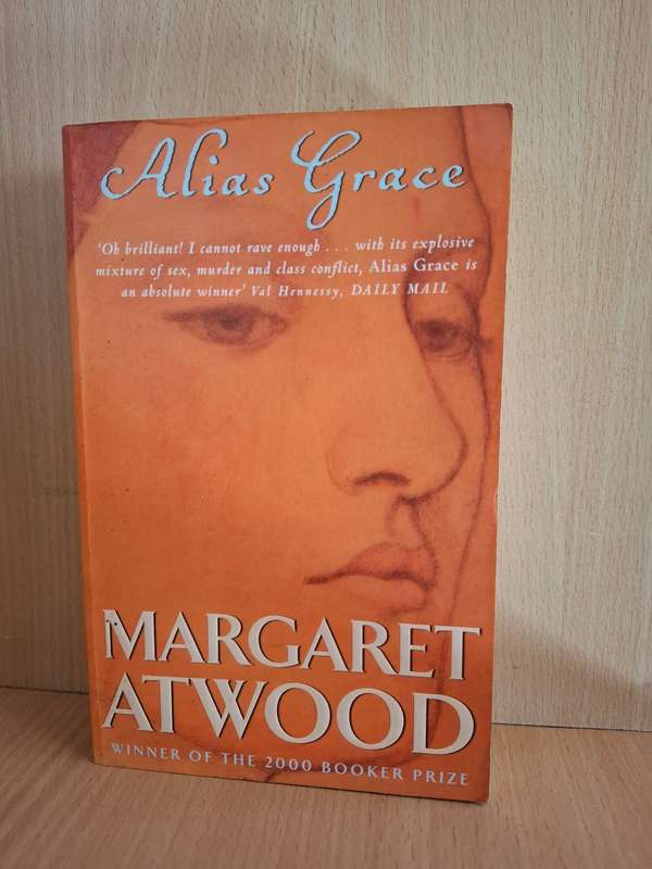 Alias Grace: Margaret Atwood  (Paperback)