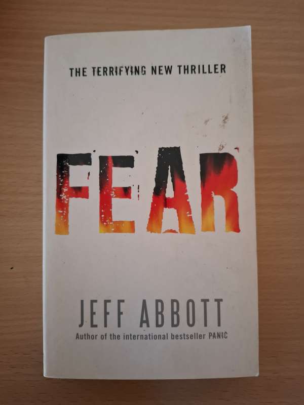 Fear : Jeff Abbott  (Paperback)