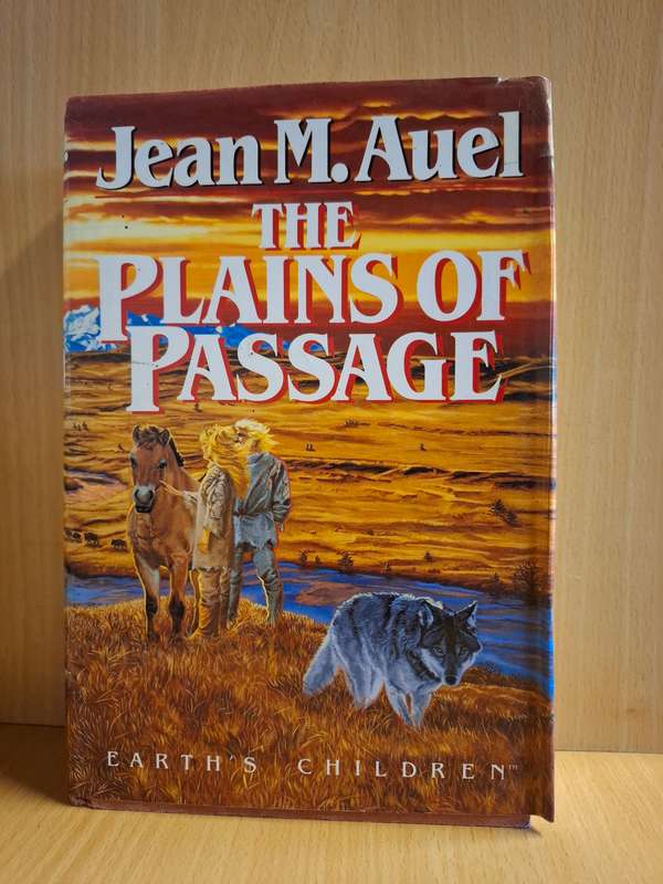 The Plains of Passage - Earth`s Children : Jean M. Auel  (Hardcover)