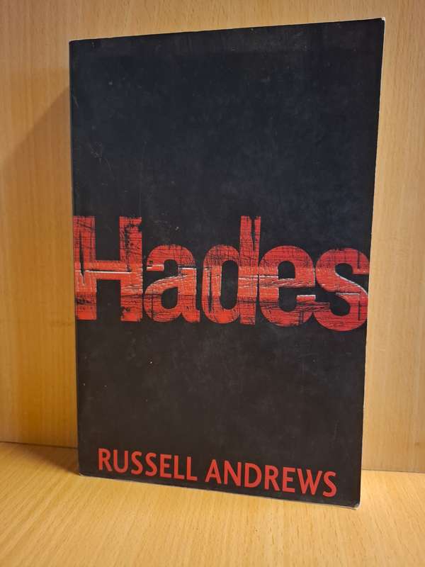 Hades : Russell Andrews  (Paperback)