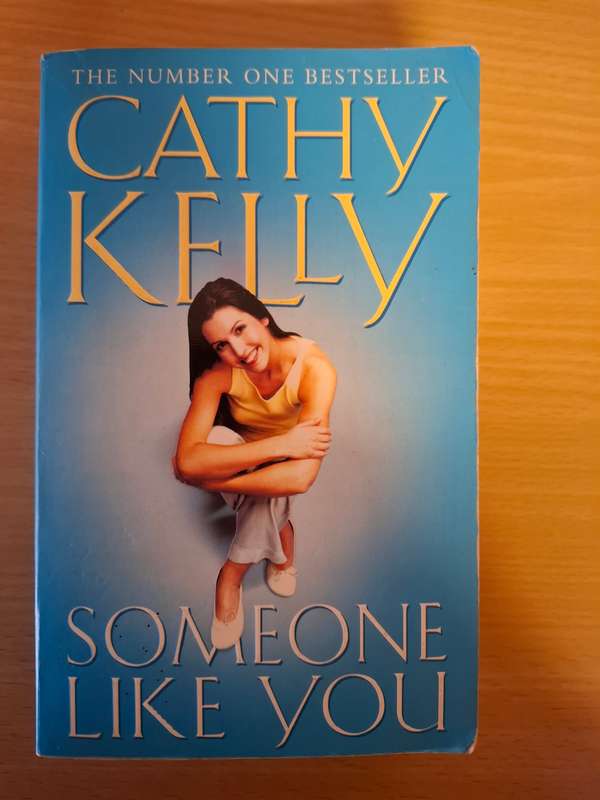 Someone Like You : Cathy Kelly (Paperback)