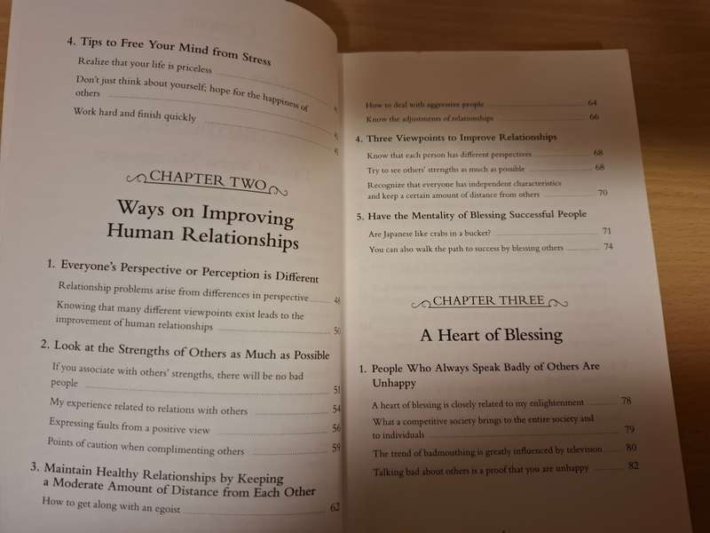Stress-Free Living (Calmer Mind andHappier Self) Paperback