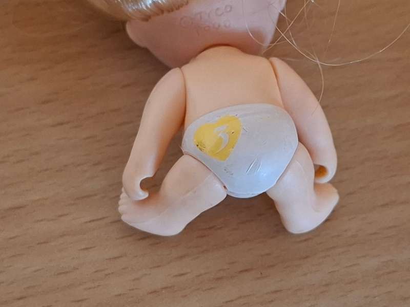 Vintage Tyco Diaper Quints Doll Number 3