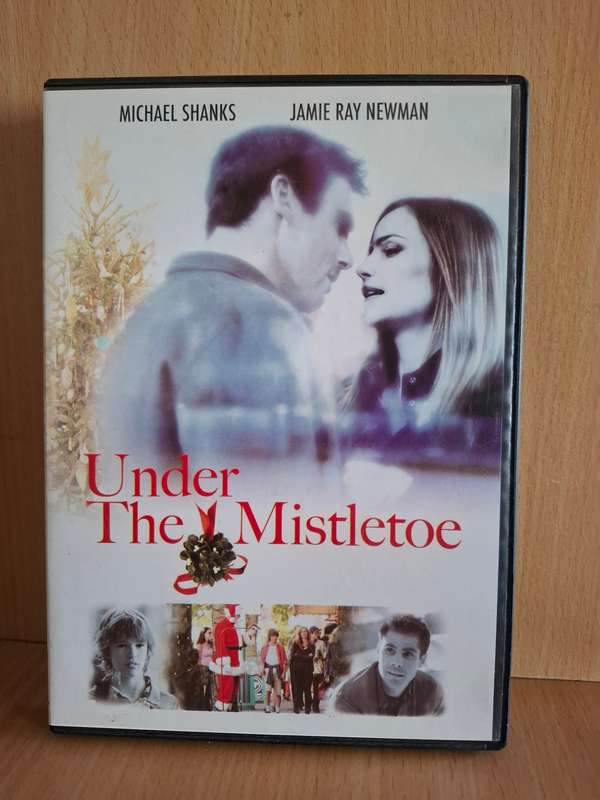 Under the Mistletoe - Dvd (Jamie Ray Newman)
