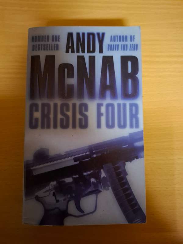 Crisis Four:  Andy McNab (Paperback)