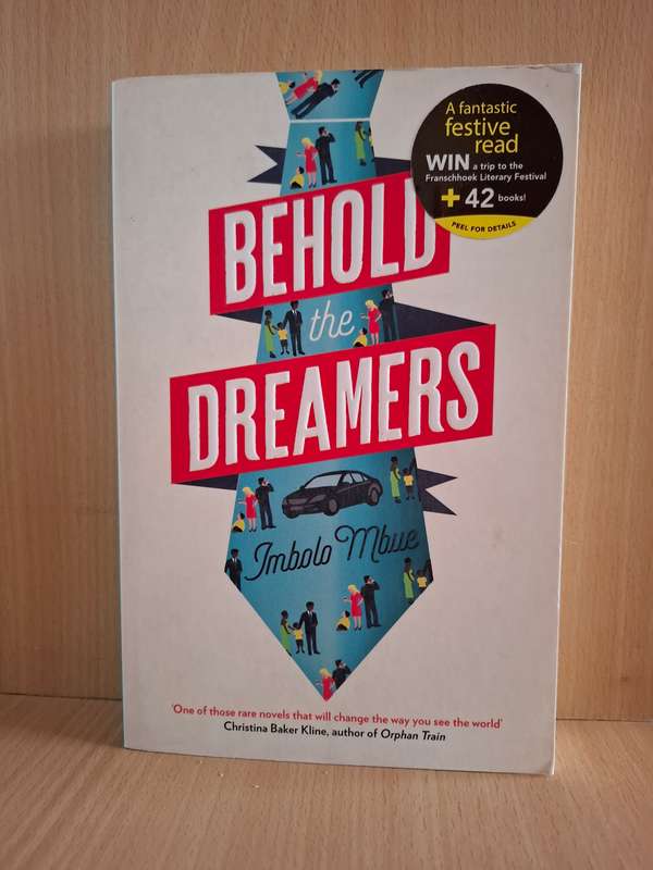 Behold the Dreamers: Imbolo Mbue  (Paperback)